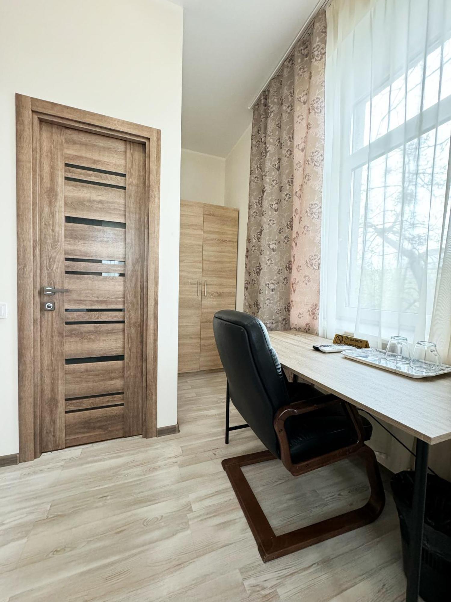 Signeev'S Villa Kijów Zewnętrze zdjęcie