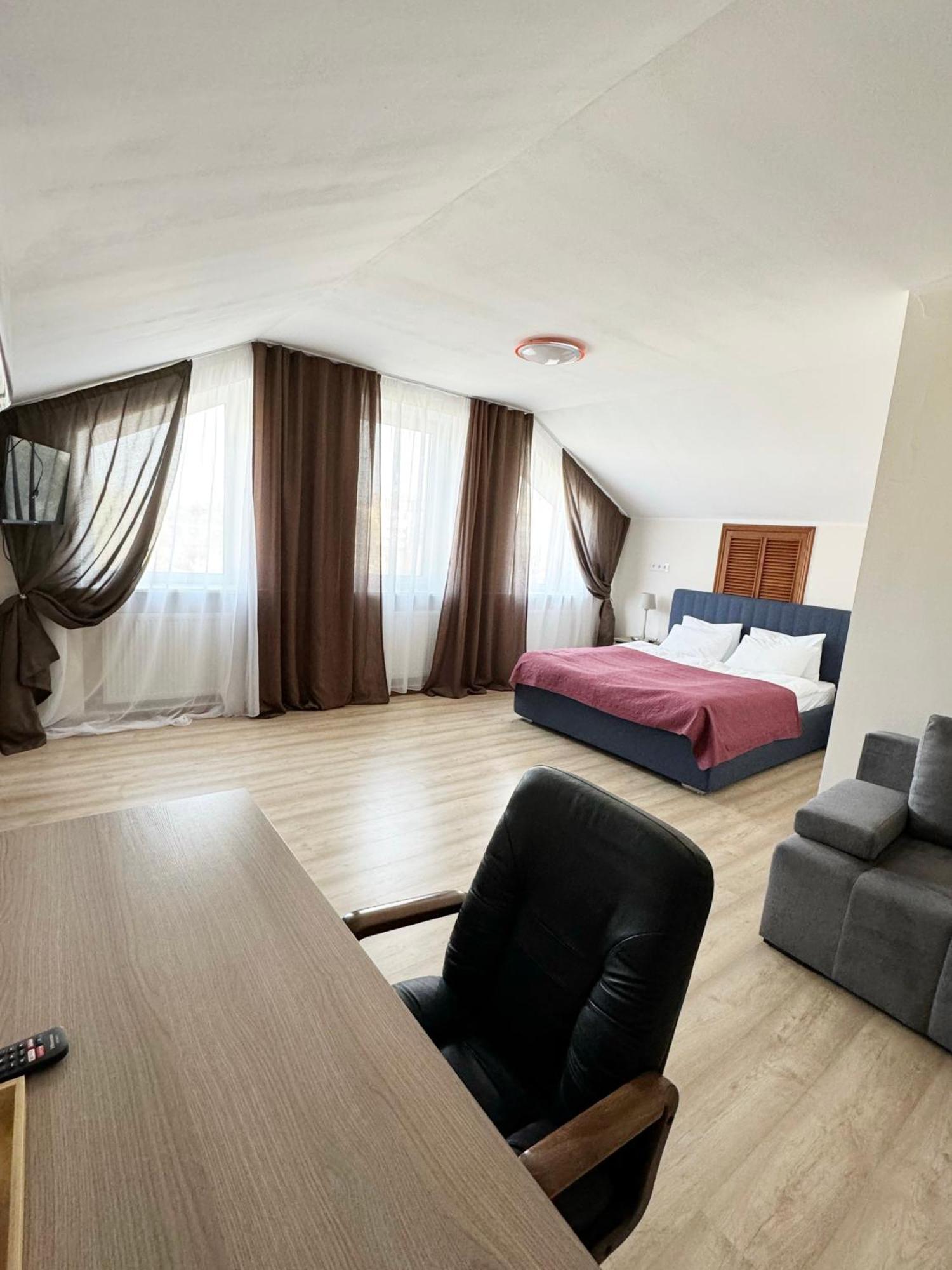 Signeev'S Villa Kijów Zewnętrze zdjęcie